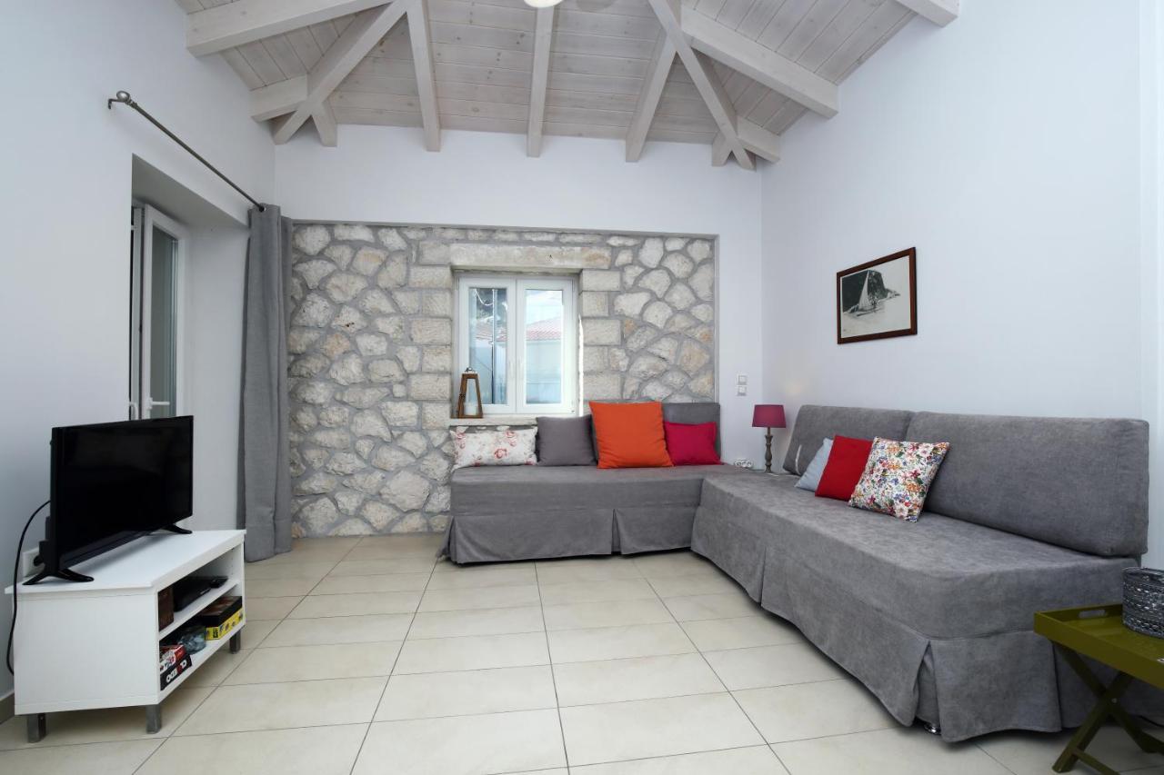 Wild Sea Apartments Áyios Nikítas 外观 照片