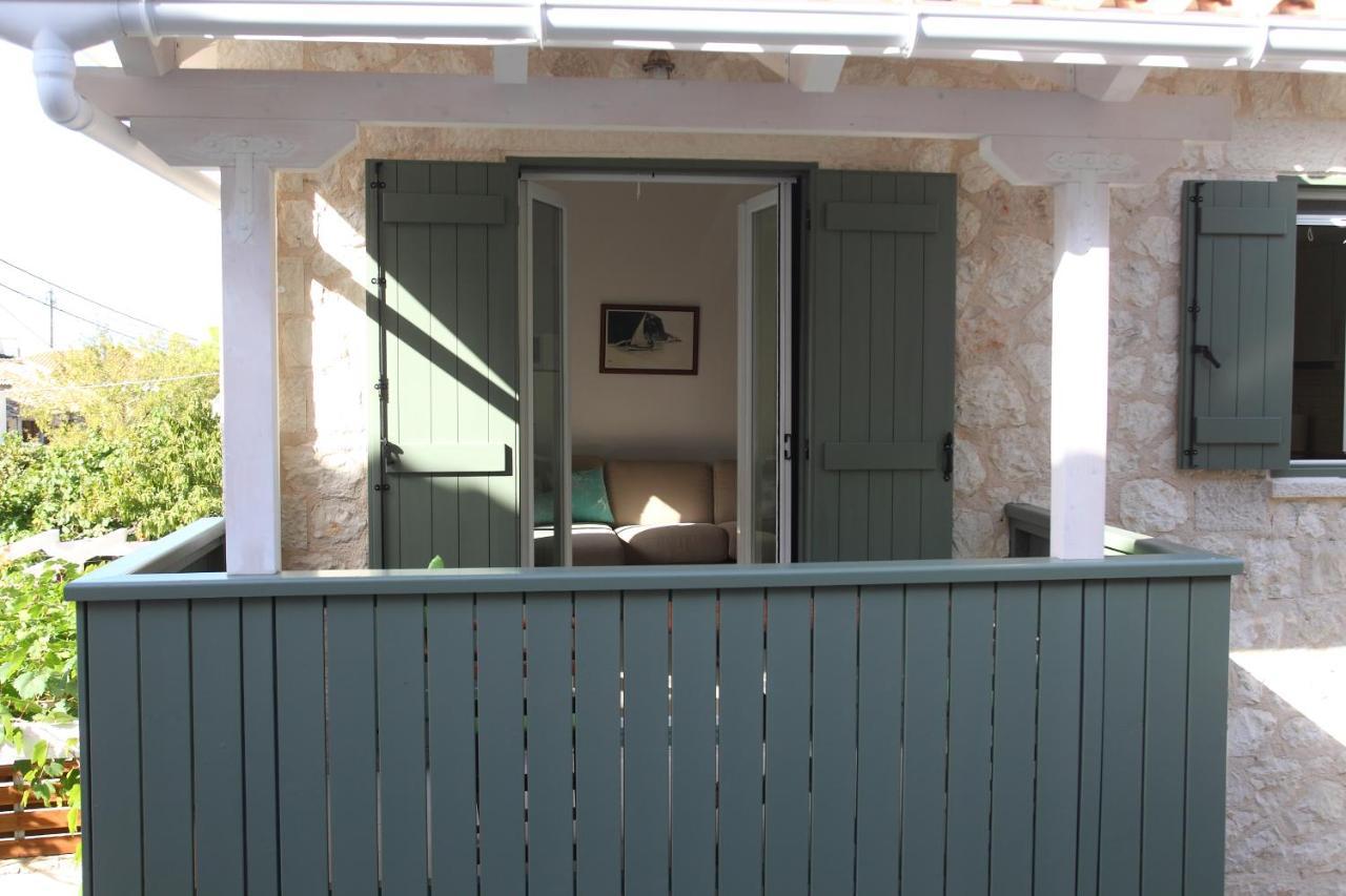 Wild Sea Apartments Áyios Nikítas 外观 照片
