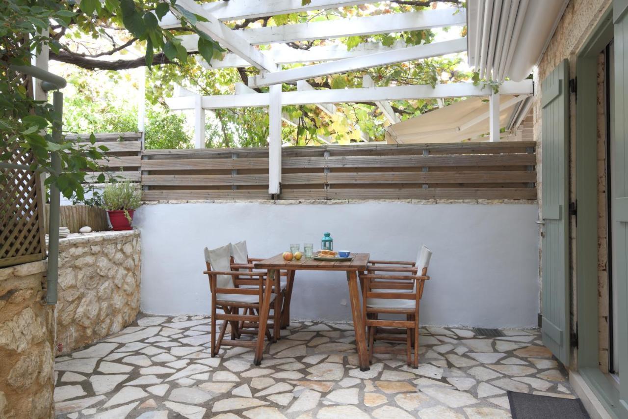 Wild Sea Apartments Áyios Nikítas 外观 照片